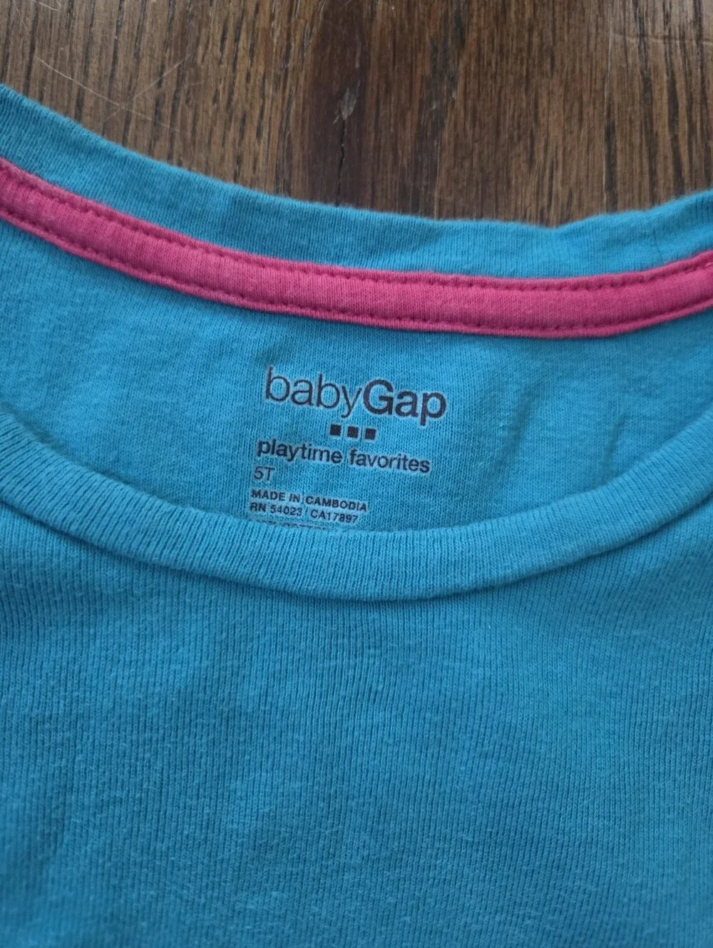Baby Gap Girls 5T Blue Peacock Long-Sleeve Tee
